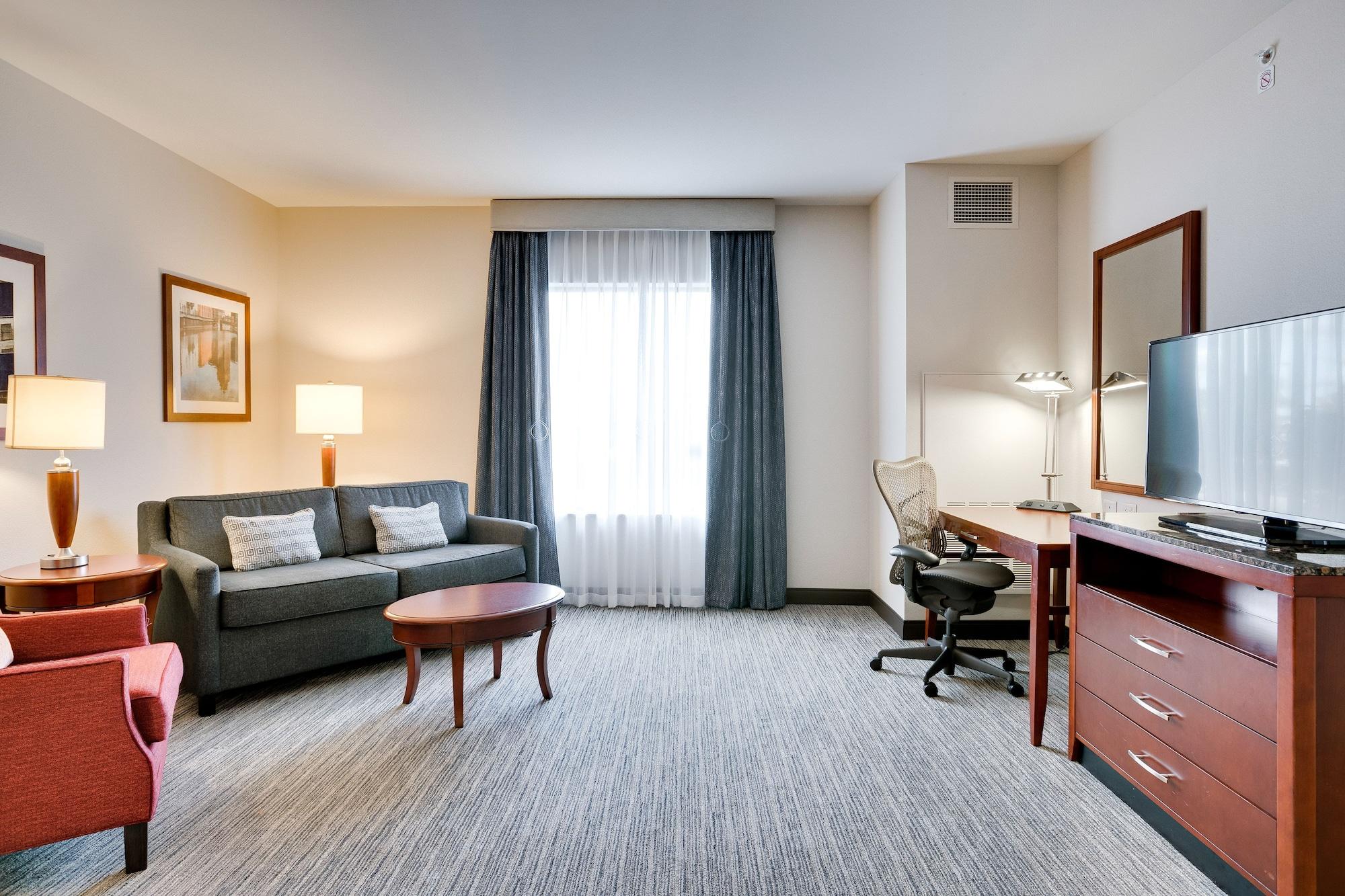 Hilton Garden Inn Milwaukee Airport Екстер'єр фото