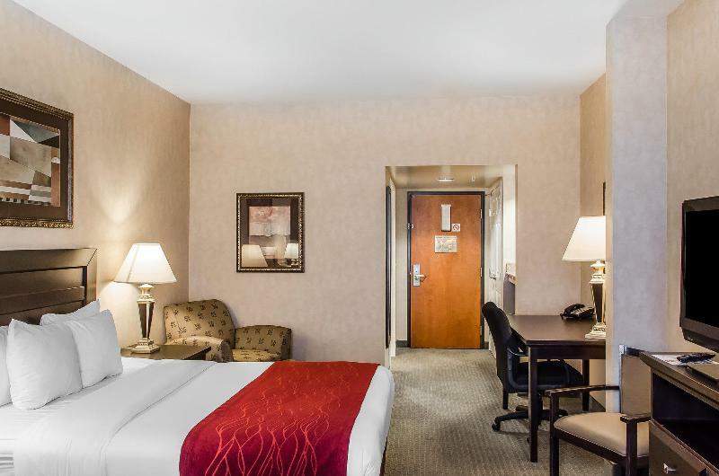Hilton Garden Inn Milwaukee Airport Екстер'єр фото